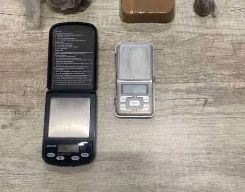 Δύο συλλήψεις για διακίνηση ηρωίνης στην Πάτρα – ΒΙΝΤΕΟ – ΦΩΤΟ