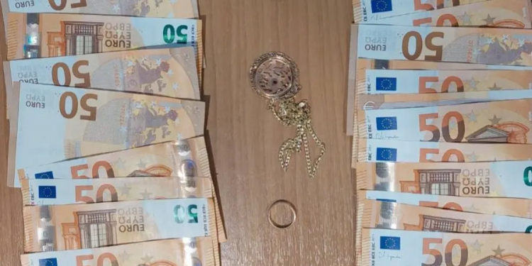 Λέσβος: Συνελήφθη 53χρονος για τηλεφωνική απάτη σε βάρος ηλικιωμένης – ΦΩΤΟ