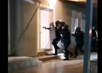 ΒΙΝΤΕΟ ΝΤΟΚΟΥΜΕΝΤΟ από την επιχείρηση της ΕΛΑΣ για τους Ρομά απατεώνες με λεία 7,6 εκατ. ευρώ – ΦΩΤΟ