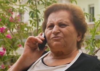 Η γιαγιά Χρυσούλα στέλνει τους απατεώνες… στην Αστυνομία – Το νέο σποτ της ΕΛΑΣ – ΒΙΝΤΕΟ