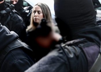 Σαλαμίνα: Δίωξη για ανθρωποκτονία από πρόθεση στην νύφη-φόνισσα – Τα 3 κρίσιμα λάθη που την πρόδωσαν – BINTEO