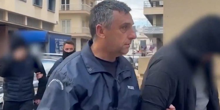 Πάτρα: Ελεύθεροι οι δύο 15χρονοι που κατηγορούνται για πώληση ναρκωτικών σε 13χρονο – BINTEO