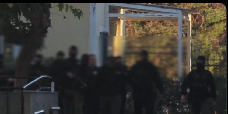 Δολοφονία Λάλα: Πίσω από τα σίδερα και οι 4 συλληφθέντες – Οι ισχυρισμοί του 37χρονου εκτελεστή – ΦΩΤΟ