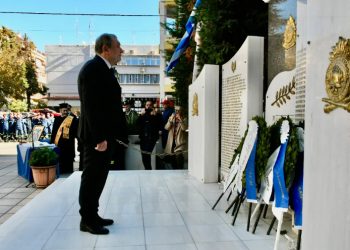 Θεσσαλονίκη: Φόρος τιμής στη μνήμη των πυροσβεστών που έχασαν τη ζωή τους εν ώρα καθήκοντος – ΒΙΝΤΕΟ – ΦΩΤΟ