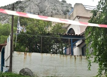 Δολοφονία 75χρονης από ληστές στη Σαλαμίνα: Σοκάρει το ιατροδικαστικό πόρισμα – Τα σενάρια που εξετάζει η ΕΛΑΣ – ΒΙΝΤΕΟ – ΦΩΤΟ