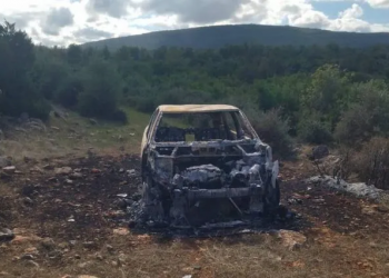 Υπόθεση – θρίλερ δολοφονίας στα Σκούρτα Βοιωτίας: Βολίδα στο σώμα του απανθρακωμένου άντρα εντόπισε ο ιατροδικαστής – ΒΙΝΤΕΟ – ΦΩΤΟ