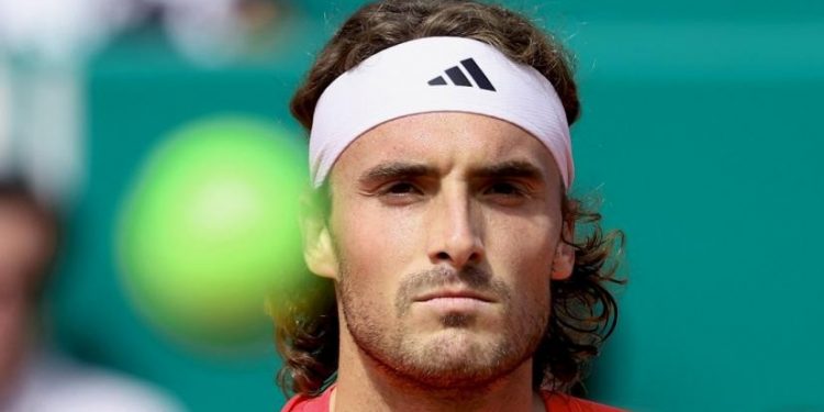 O Τσιτσιπάς έτρεχε με 210 χιλιόμετρα στην Αττική Οδό – Η «λυπητερή» του πήγε με… ψηφιακή κλήση