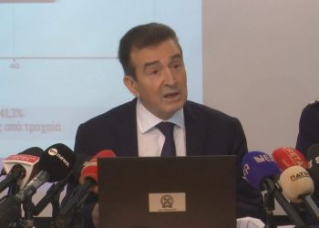 Αγρίνιο: Συνελήφθη 49χρονη που μαχαίρωσε τον 79χρονο πατέρα της