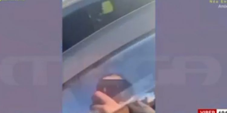 Απίστευτο περιστατικό στην Κέρκυρα: Πήγε να πνίξει 20χρονη για μία θέση πάρκινγκ – ΒΙΝΤΕΟ