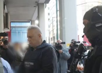 Στα δικαστήρια Πειραιά ο Έλληνας «Εσκομπάρ» για το φορτίο κοκαΐνης – ΒΙΝΤΕΟ – ΦΩΤΟ