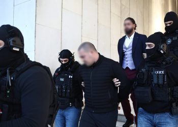 Φοινικούντα: Στον εισαγγελέα σήμερα ανιψιός και o επιχειρηματίας φίλος του – Σε ποιον περνάει η μεγάλη περιουσία του ιδιοκτήτη του κάμπινγκ – ΒΙΝΤΕΟ