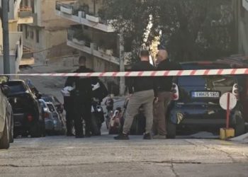 Γκύζη: 74χρονος κάρφωσε με μαχαίρι στο λαιμό την σύζυγό του και αυτοκτόνησε – Το σημείωμα που άφησε – ΒΙΝΤΕΟ