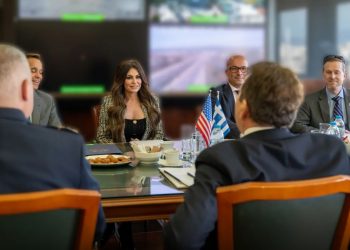 Συνάντηση Χρυσοχοΐδη – Γκιλφόιλ: Υπάρχει παραδοσιακά στενή συνεργασία στις Υπηρεσίες των δύο χωρών σε θέματα Τρομοκρατίας και οργανωμένου εγκλήματος – ΦΩΤΟ