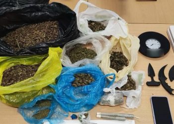 Πάτρα: Συνελήφθησαν άνδρας και γυναίκα που «θησαύριζαν» κάνοντας διακίνηση κάνναβης – ΦΩΤΟ