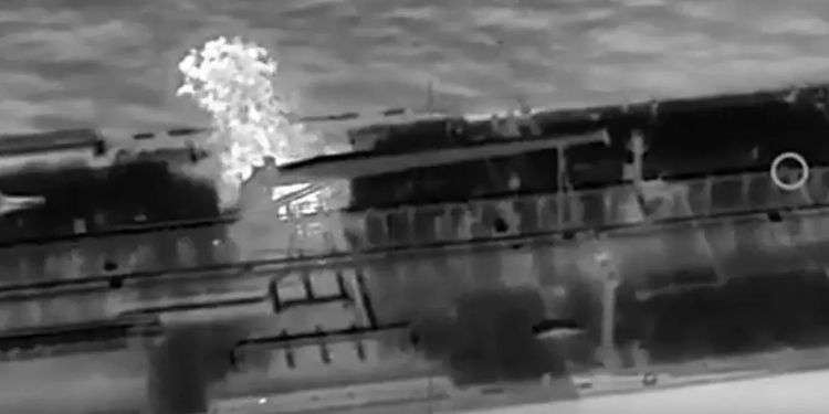 Ουκρανικό χτύπημα με drone σε Ρωσικό τάνκερ νότια της Κρήτης – ΒΙΝΤΕΟ –  ΦΩΤΟ