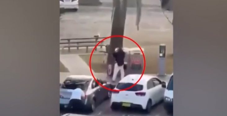 Αποκαλυπτικά τα δικόγραφα της Αστυνομίας για το μακελειό στο Σίδνεϊ: Οι δράστες εκπαιδεύτηκαν στην Αυστραλία – ΒΙΝΤΕΟ