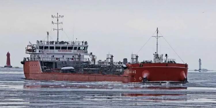 Ρωσικό δεξαμενόπλοιο δέχθηκε επίθεση στα ανοικτά των ακτών της Τουρκίας – ΦΩΤΟ