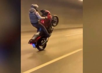 Online κάλεσμα για σούζες και κόντρες στη Λεωφόρο Αθηνών – 3 συλλήψεις μοτοσικλετιστών – ΒΙΝΤΕΟ – ΦΩΤΟ